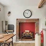 Lodge Rosie's Barn *