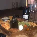 Rosie's Barn Orman Evi