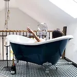 Lodge Rosie's Barn *