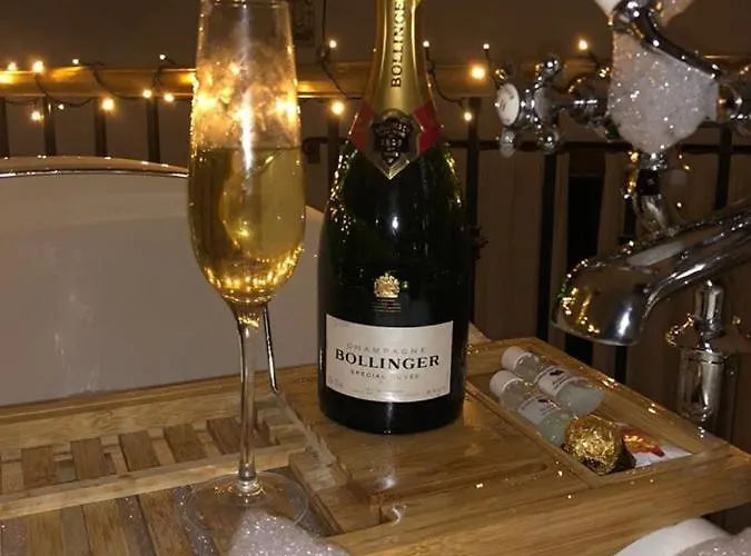 Rosie's Barn Lodge *